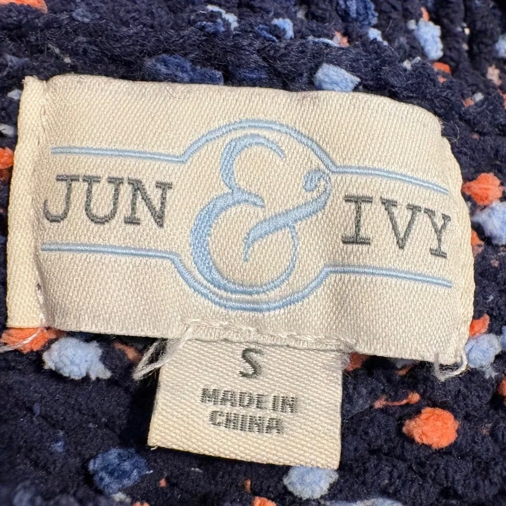 June & Ivy jun ivy